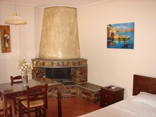Makronas Apartments