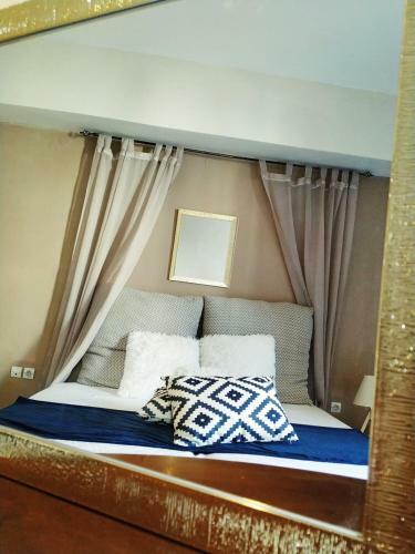 Apartment In The City Center