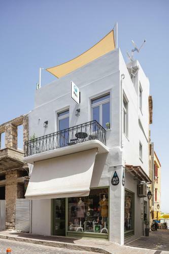 The Residence Of The Old Port