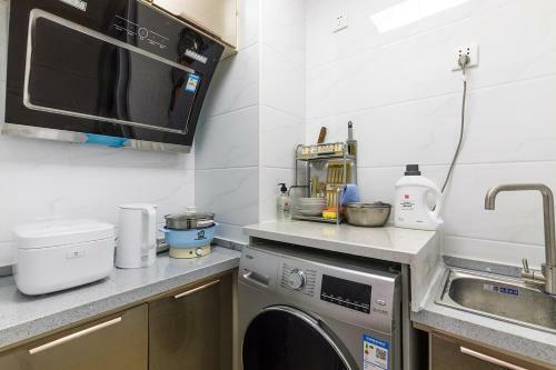 Hotel Xining Chengzhong�ancient City Wall