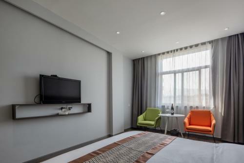 X�jushe Hotel