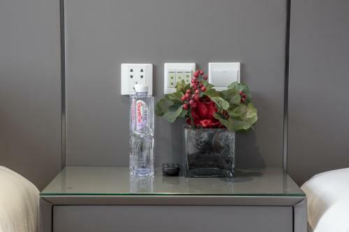 X�jushe Hotel