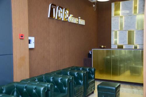 Hotel Tgs Dine Inn