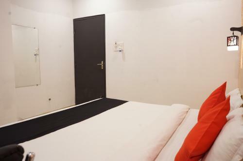 Hotel 36 Garh Inn By Wb Inn