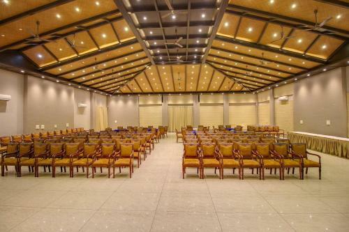 Hotel Luxury Jim Corbett Resort