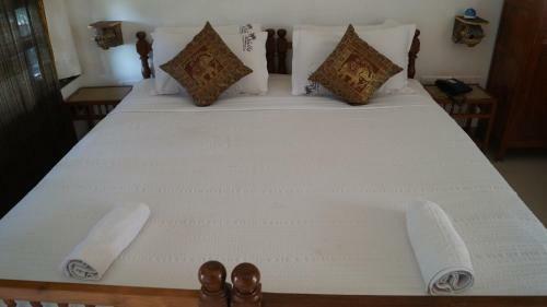 Hotel Nalla Eco Beach Resort