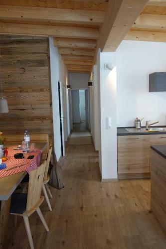 Apartamento Traumhafter Seeblick: Ferienwohnung "am Atoll"