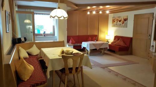 Apartamento Ferienwohnungen Regina Unger