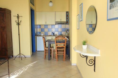 Iliobasilema Studios And Apartment
