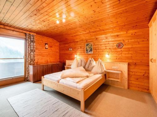 Wooden Apartment In Hart With Terrace
