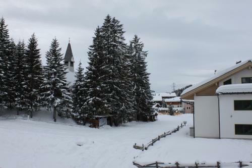 Apartamento Ferienwohnungen Am Dorfplatz
