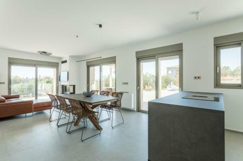 Villa Manitennisvillas