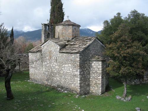 Homeberry Traditional Stone House In Tiros