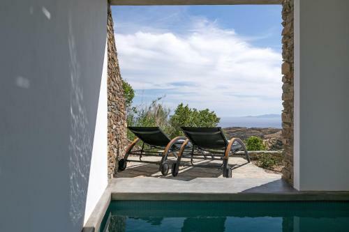 Hotel Tinos Dove Suites