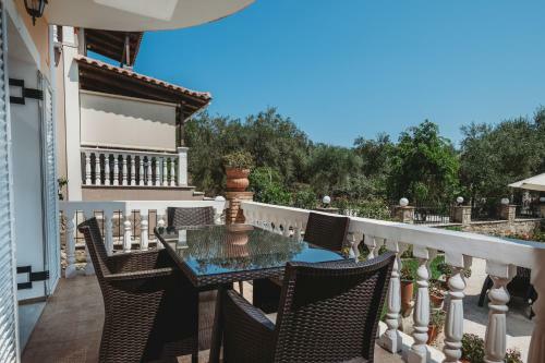 Villa Rosa 3 Bedroom With Sea View