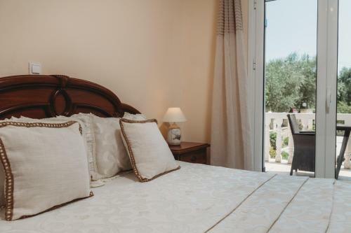 Villa Rosa 3 Bedroom With Sea View