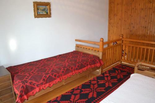 Villa Vytina With Garden And Bbq