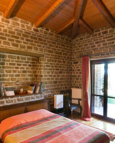 Villa Writers' Retreat In Xilokastro