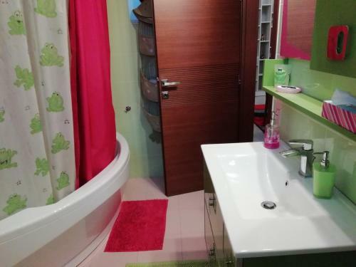 Excellent Penthouse Apartment - ?froditis Drop