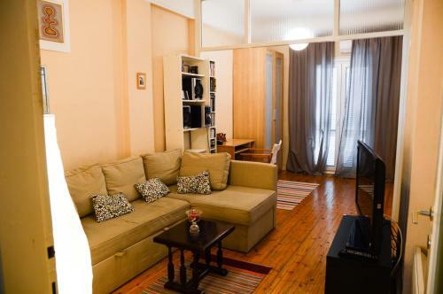 An Apartment For 2-4 Friends.