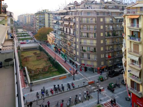 Apartamento Comely N Gusto Luxury Apts.(Must)