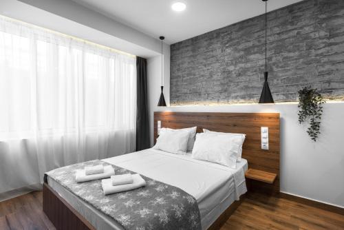 Adelle Apartments, The Luxury Suites