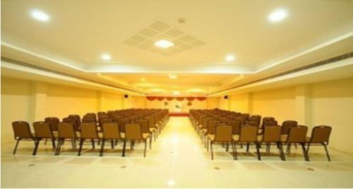 Hotel Ragavendra Residency