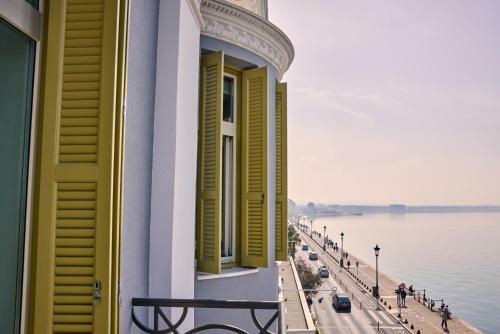 Hotel On Residence