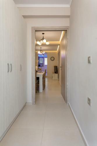Evia's Apartment - New Apartment In Town!
