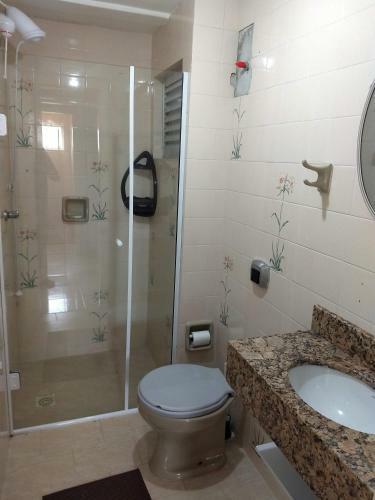 Apartamento 3q/arcond 120m Do Mar