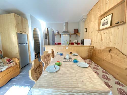 Apartamento Joli Chalet 60m2 Proche Du Centre. Parking. Balcon