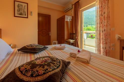 Villa Sophia Apartments By Corfuescapes