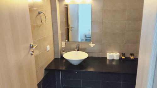 Avalon Cosy Apartments, Minimal Villas With Swimming Pool