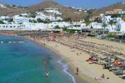 Mykonian Beauty(Beach Spot)