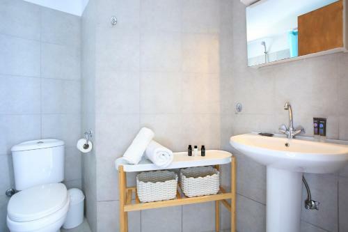 Entire Villa 3 Bdr Seaview Mountain View