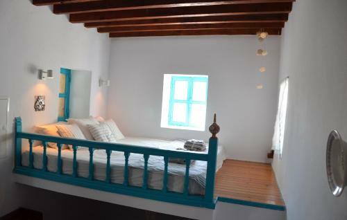 Spitaki - House With Garden By The Beach - Pefki