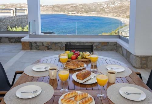 Mykonian House In Elia Beach By Ghh