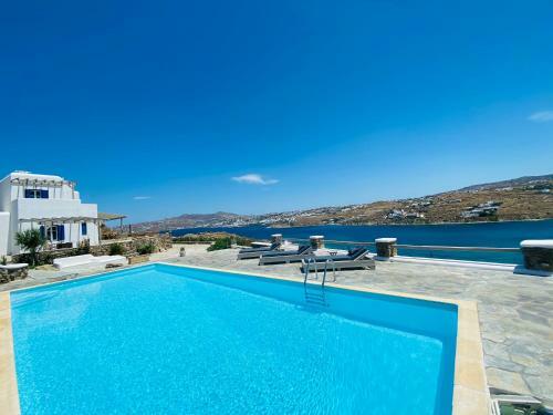 Patron Pool Villa By Mykonos & More