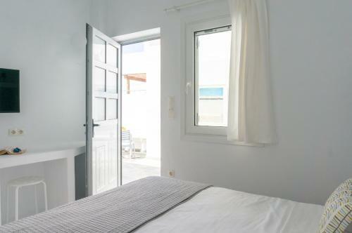 Hotel Pelican Paros