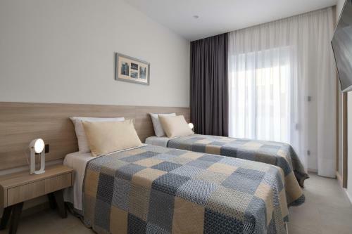 Kallia Sea Breeze - 3bedroom Apartment