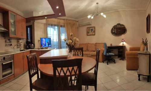 Exclusive City Center Beach Apartment
