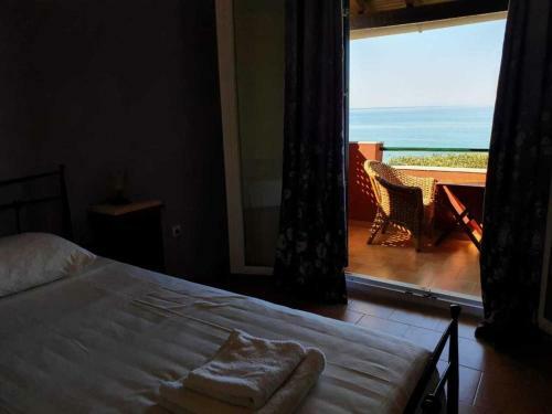 Corfu Glyfada Beachfront 52