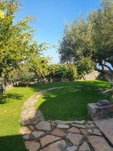 Villa Azure Sea, Istron