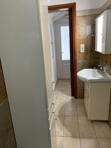 Hamre Apartments (nicholas)