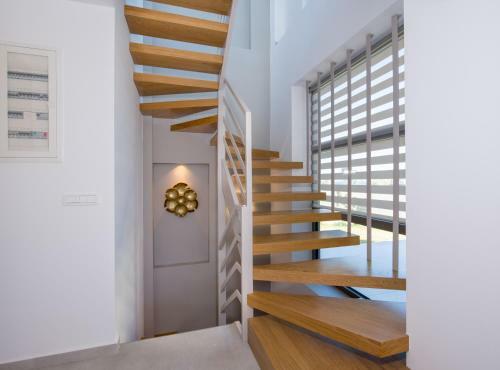 Imperium Luxury Villas-sauna, Jacuzzi & Heated Pool