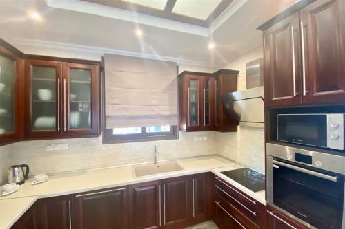 Epavli Alexandros Luxury Villa