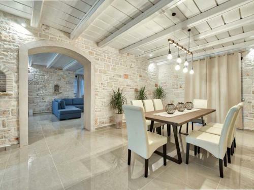 Villa Potamitis