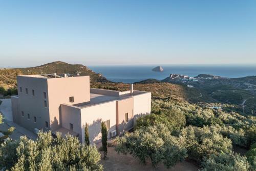 Villa Iris