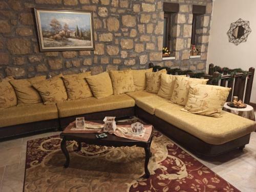 Villa Aelia Home
