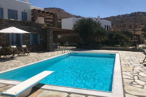 Sunset Villa With Swimming Pool Tzia